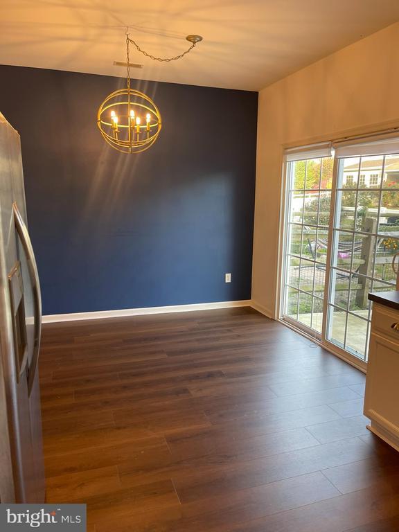 Building Photo - 310 Norwalk Way