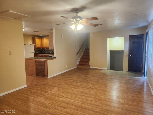 Building Photo - 103 S Mallard St