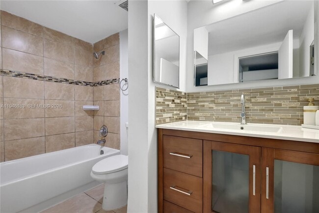 Building Photo - 14204 NE 3rd Ct