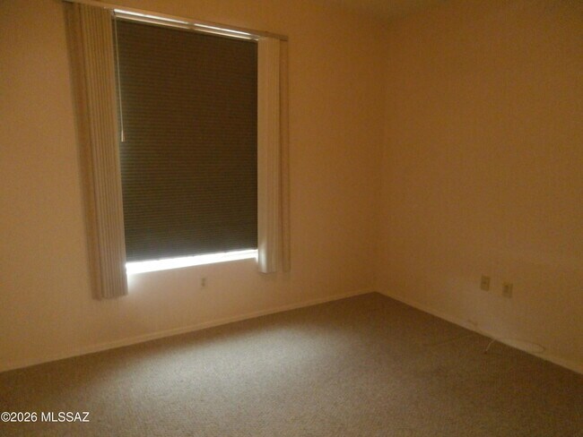 Building Photo - 3773 S Avenida de Encino