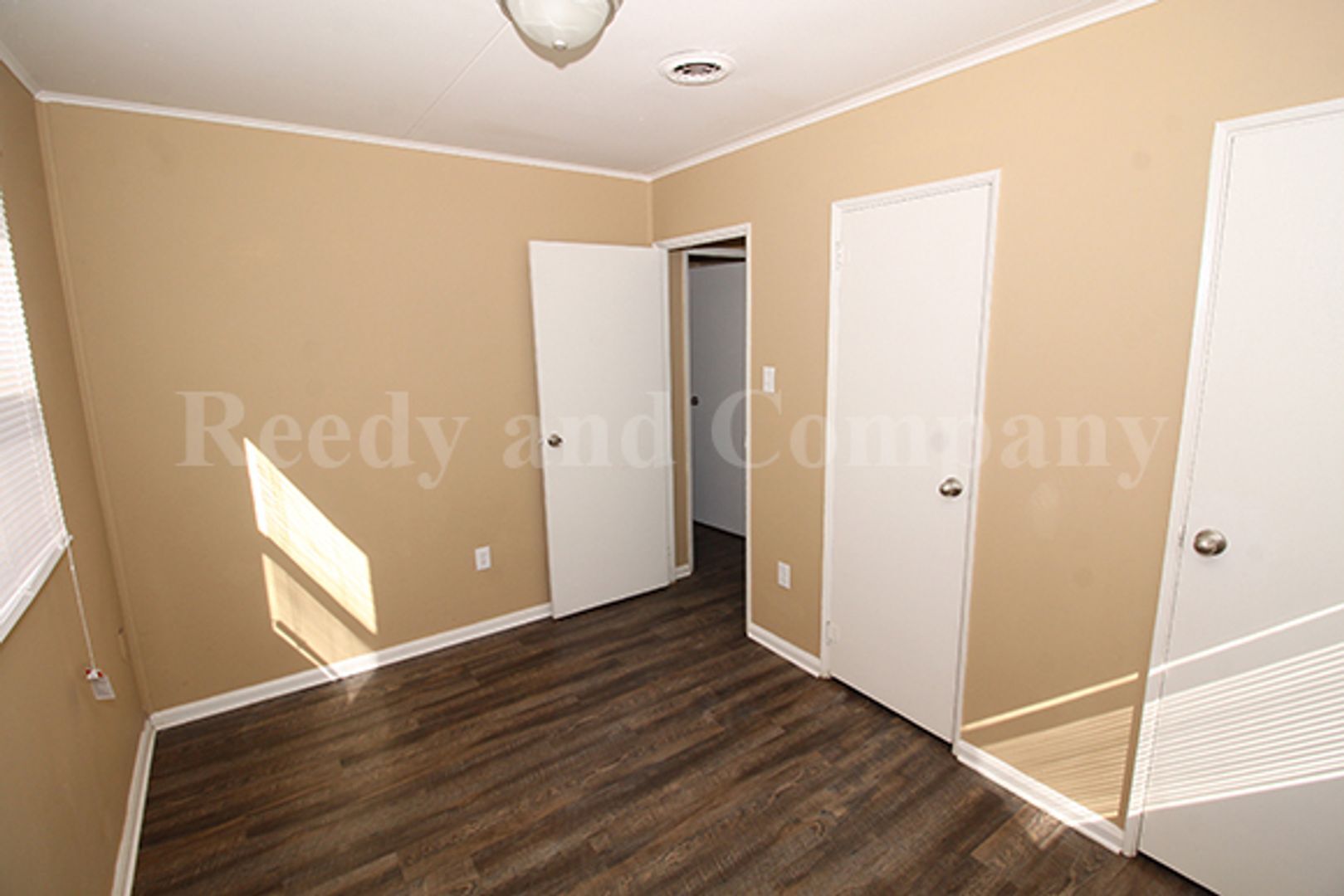 Building Photo - 1222 Canfield Ave