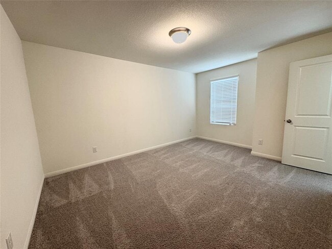 Building Photo - 102 Gemsbok Rd