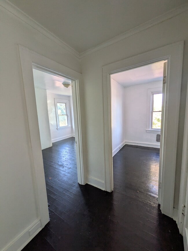 Building Photo - Section 8 approved 3 bed 1 bath home in McKeesport!