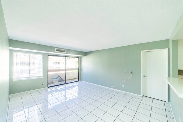 Primary Photo - 700 W 3rd St