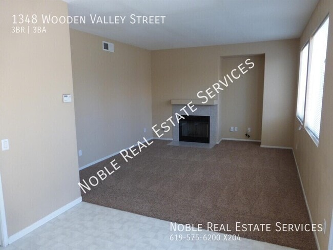 Building Photo - 1348 Wooden Valley St