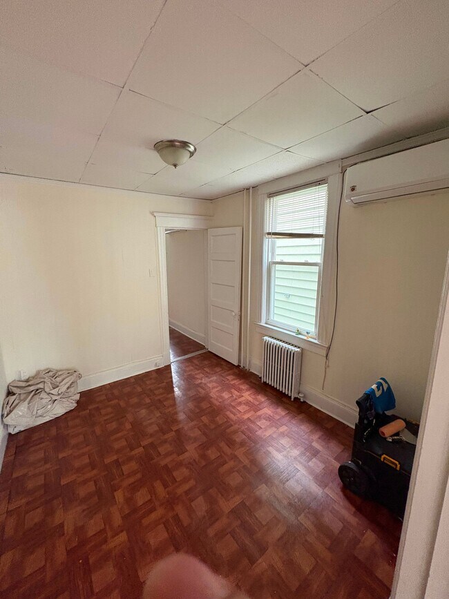 Building Photo - 110 Webster Ave