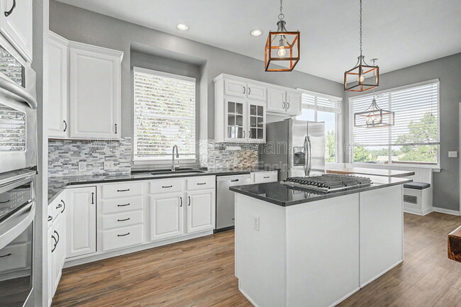 Building Photo - 3403 W 111th Dr
