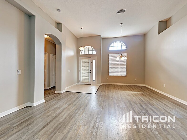 Building Photo - 11417 Callaway Pond Dr