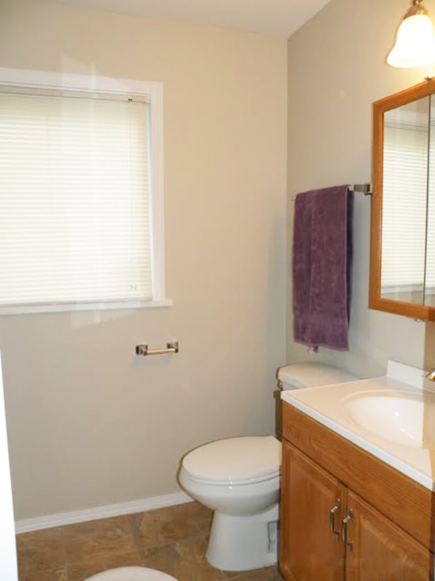 Building Photo - 3 Bed - 1 Full Bath Ranch for Rent!