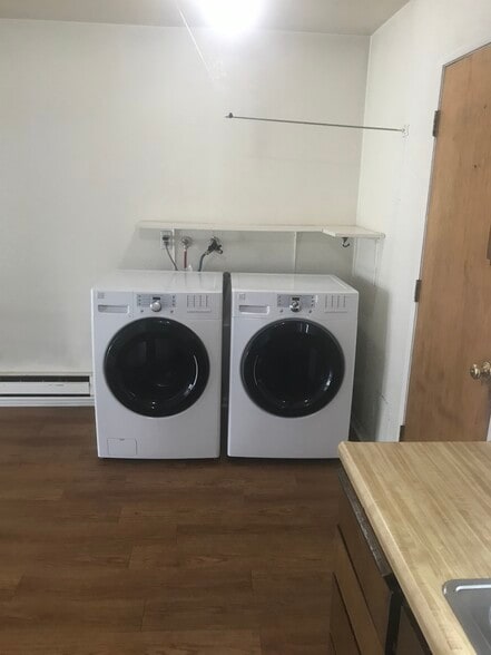 washer dryer - 630 Chestnut St