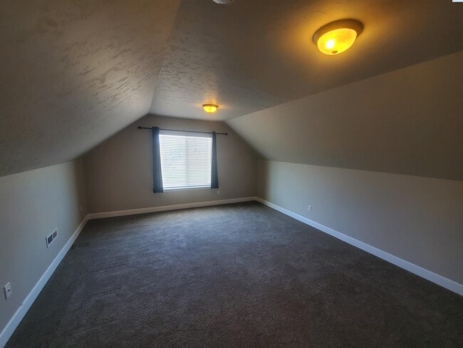 Building Photo - FOR RENT: West Pasco with heated inground ...