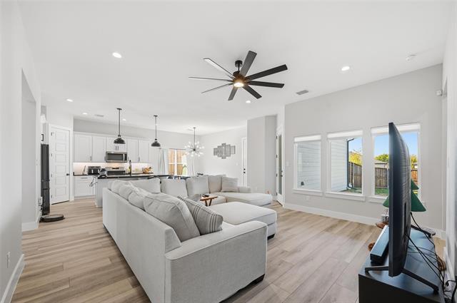 Building Photo - 7733 Indian Ridge Trail