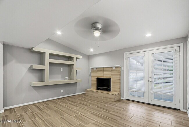 Building Photo - 10164 Dunbarton Dr