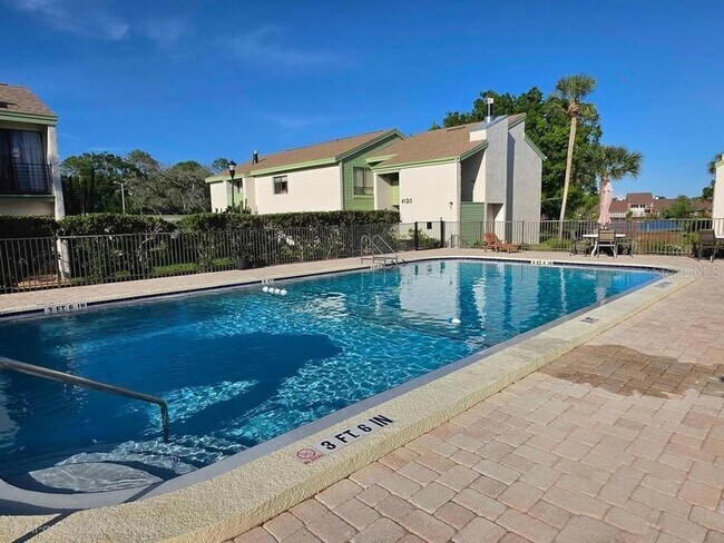 Building Photo - 4158 Pinelake Ln