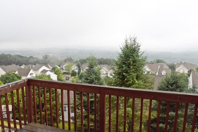 Building Photo - 156 Winding Hill Dr