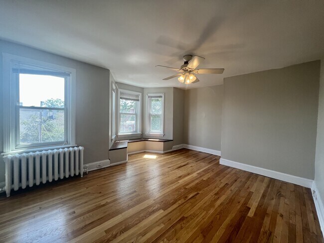 Building Photo - 1417 N Harrison St