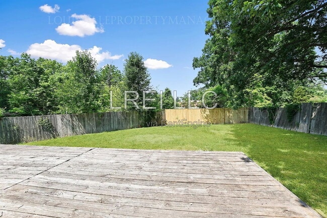 Building Photo - 8300 Candleglow Ln