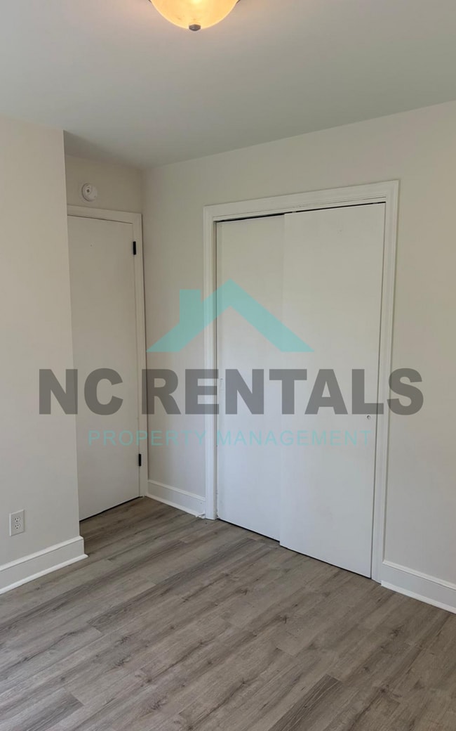 Building Photo - 129 Rocky Knoll Cir