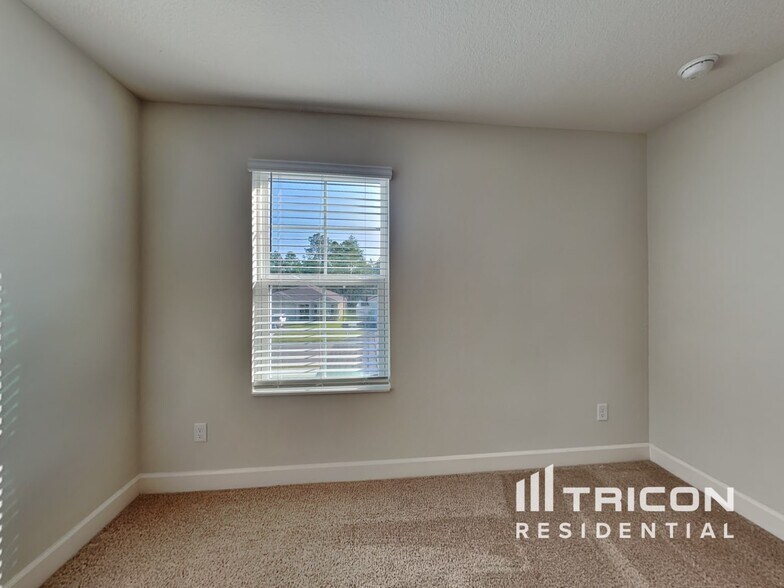 Building Photo - 895 Morgans Treasure Rd