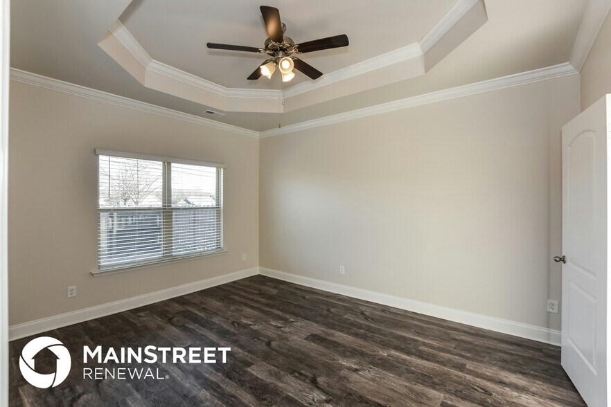 Building Photo - 303 Addison Ct
