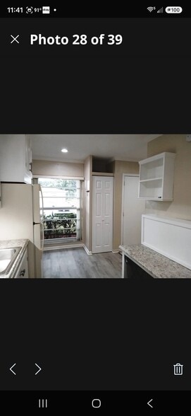 Building Photo - 8732 Bella Vista Dr
