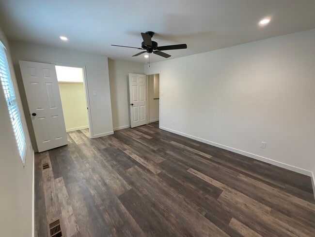 Building Photo - 2918 Montvale Rd