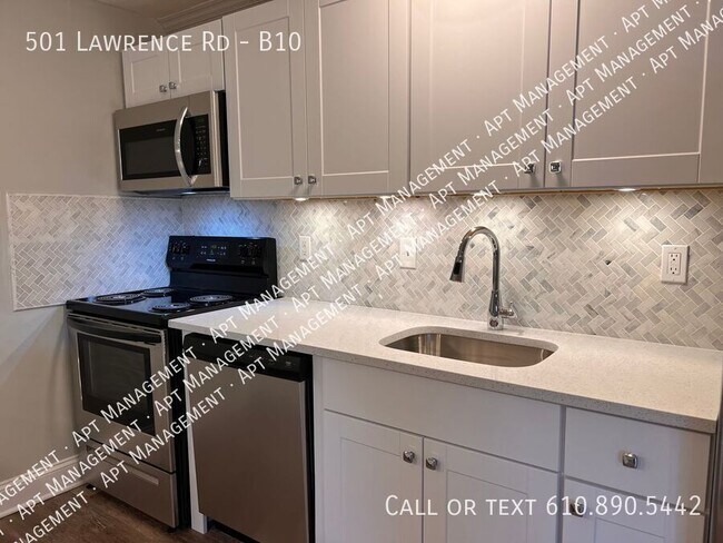 Building Photo - 501 Lawrence Rd