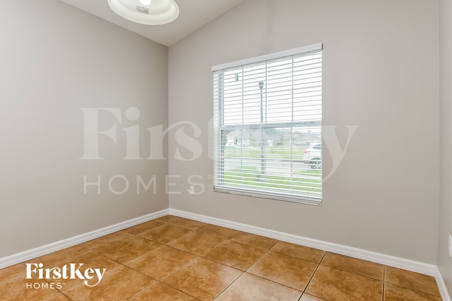 Building Photo - 3609 Grubbs St