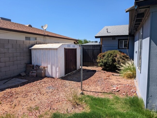 Building Photo - Lookout Mountain House with Garage