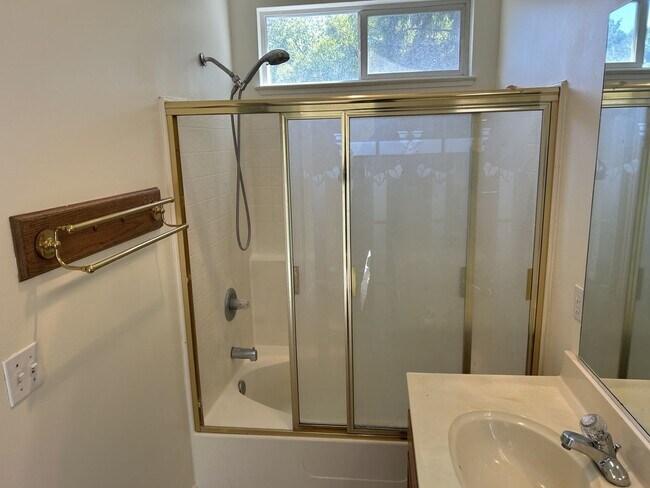 Building Photo - 597 Canvasback Ct