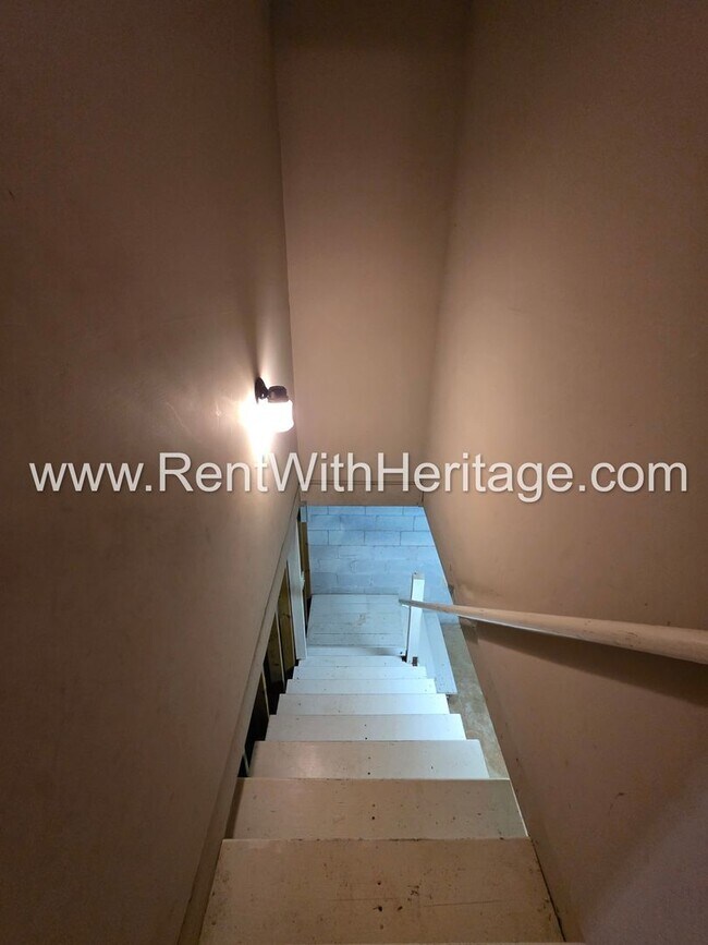 Building Photo - Gorgeous 4 Sided Brick Home/ Upgrades Galore/ Full Unfinished Basement
