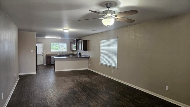Building Photo - 12025 Windage Dr