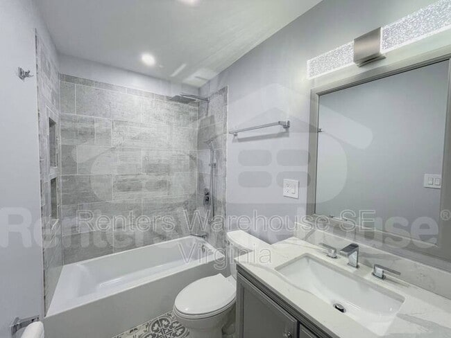 Building Photo - 2325 Sea Shell Rd