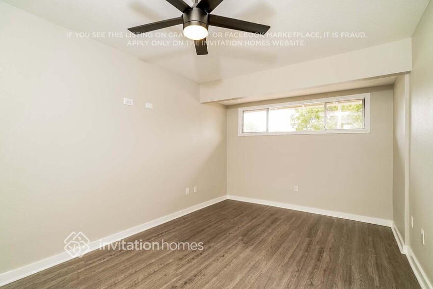 Building Photo - 221 Ellis St