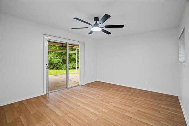 Building Photo - 7603 Brookhollow Cove