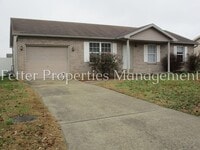 Building Photo - Beautiful Newburgh Home!