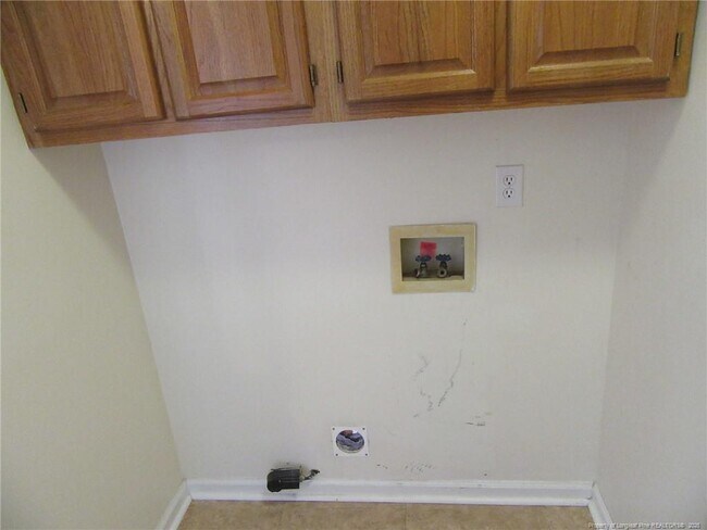 Building Photo - 6208 Dunbane Ct