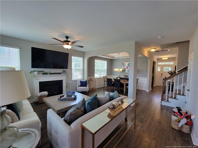 Building Photo - 6524 Carswell Dr
