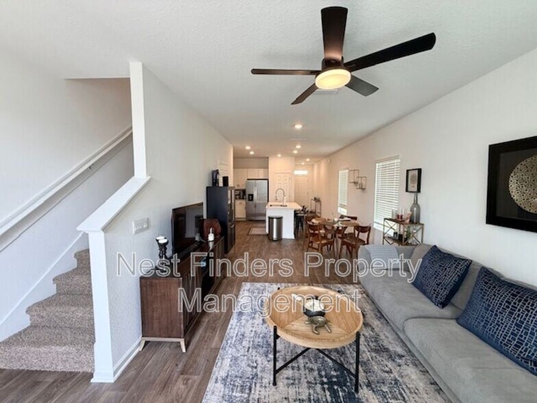 Building Photo - 12743 Barrack Ln