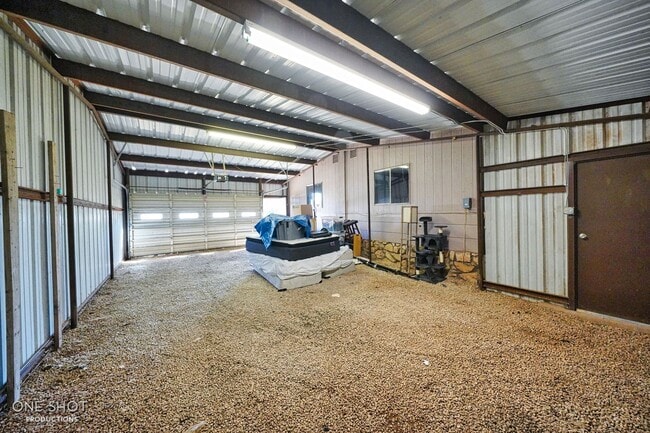 Building Photo - 156 Mulberry Rd