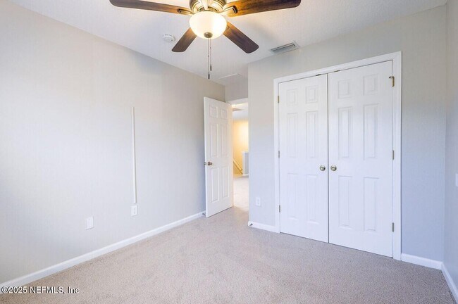 Building Photo - 1500 Calming Water Dr