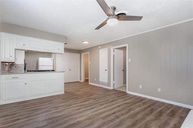 Building Photo - 7440 Walling Ln