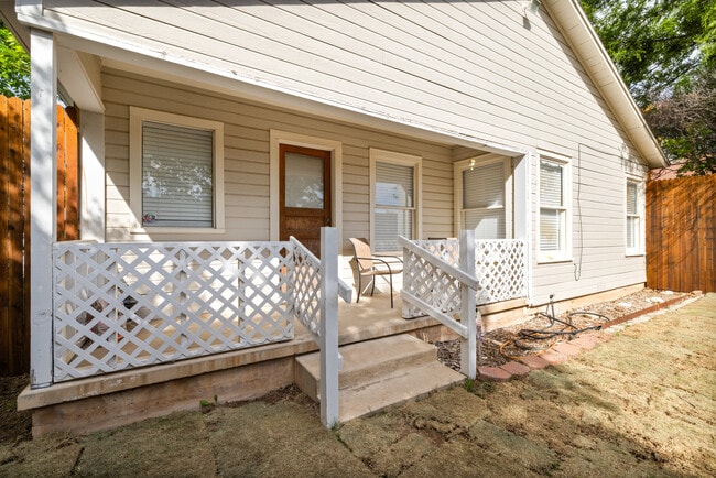 backyard view - 212 N Magdalen St