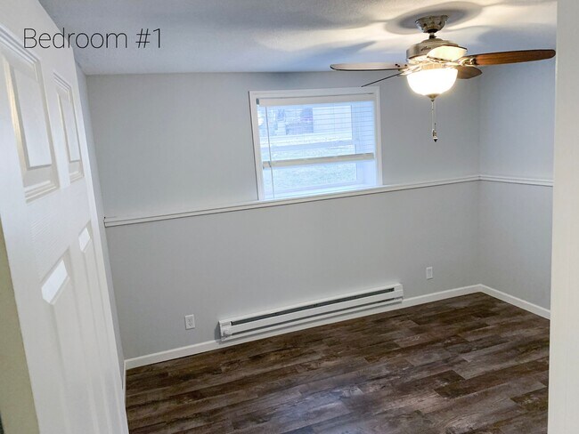 Bed 1 - 214 Larch Ave