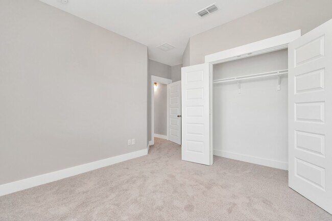 Building Photo - 1411 Northern Brewer Trl