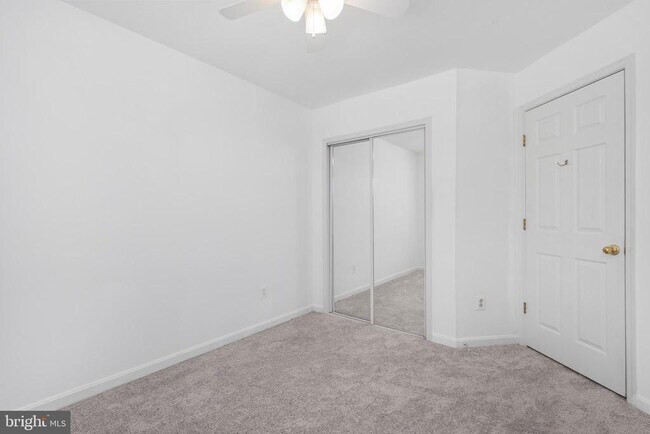 Building Photo - 18506 Carriage Walk Cir