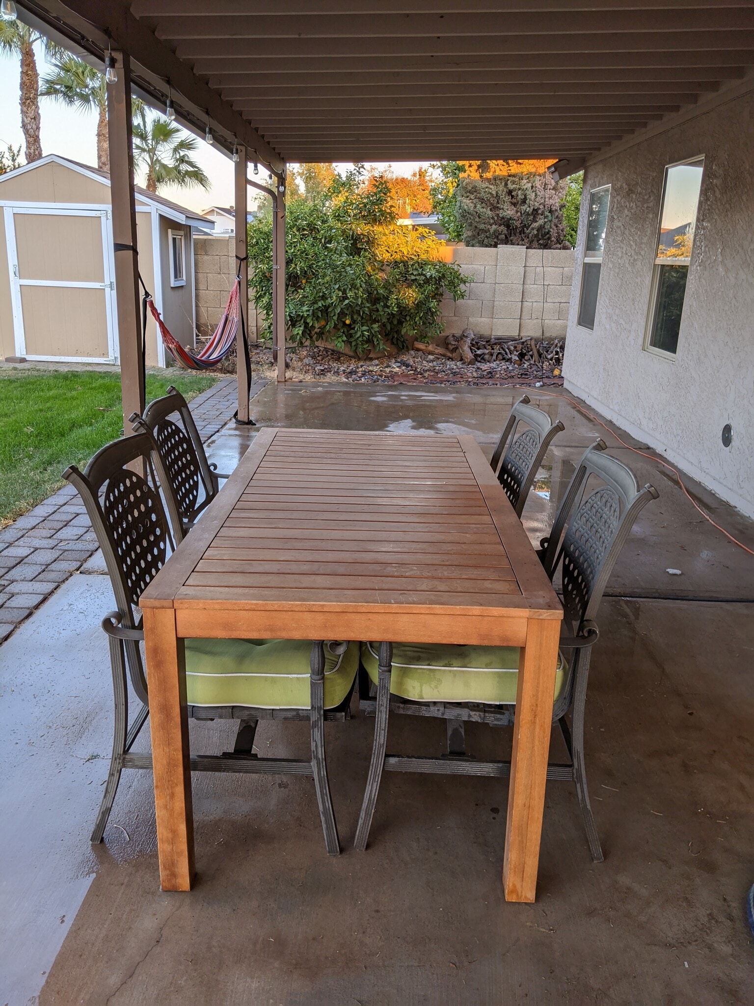 Backyard Patio - 1732 N Temple St