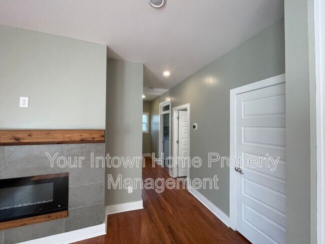 Building Photo - 797 Brownwood Ave SE