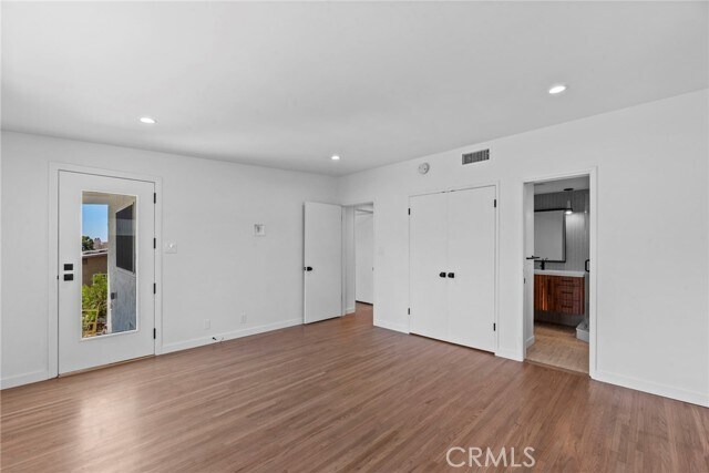 Building Photo - 7512 Rindge Ave