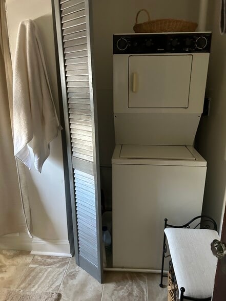 EXAMPLE ONLY UNIT NOT FURNISHED - 317 Richey Ave